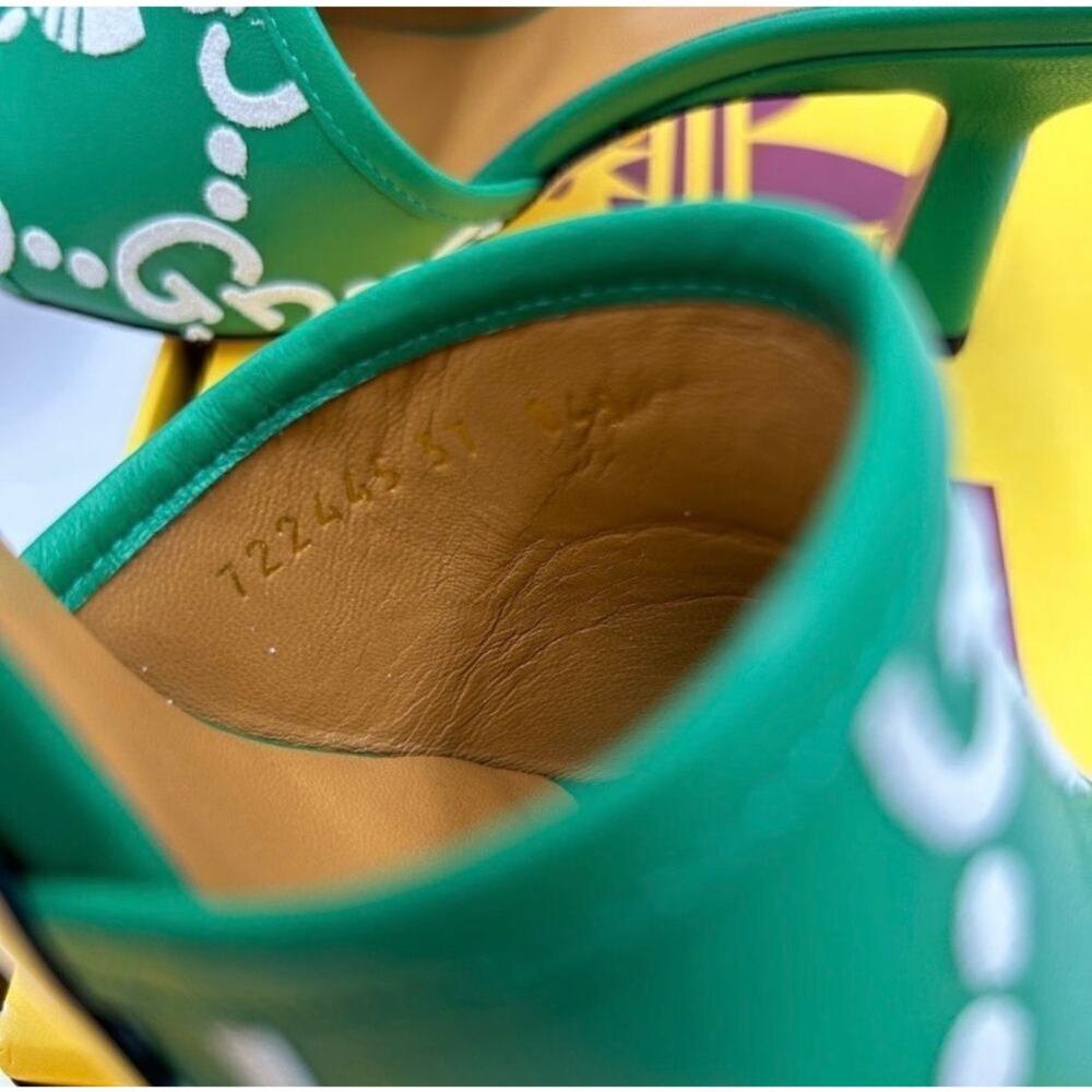 Women's Gucci X Adidas slide sandal size 37 made in Italy - Picture 7 of 9